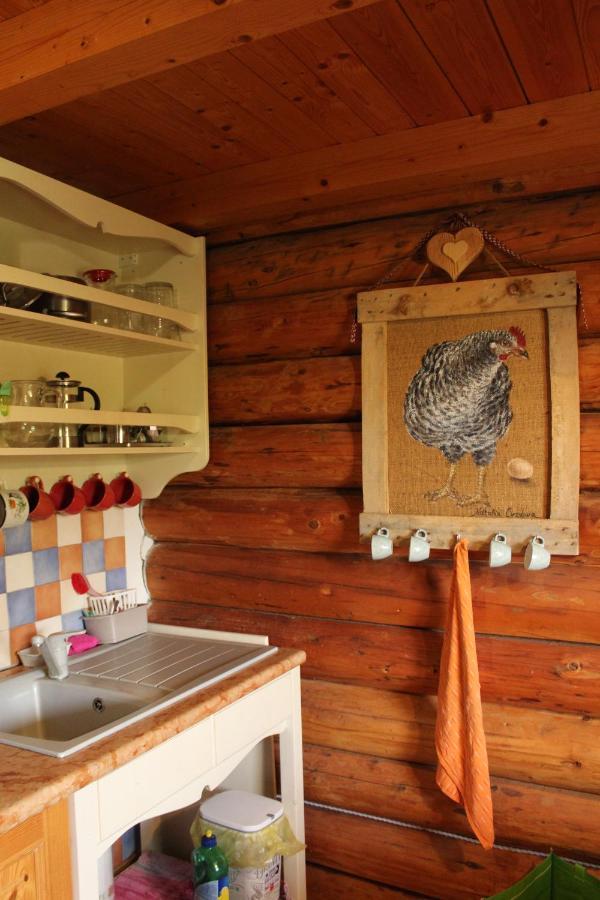 B&B Le Corone - Chalet Nel Bosco Cavalo ภายนอก รูปภาพ